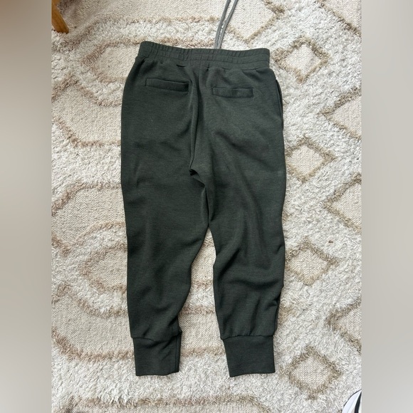 Varley doubled soft slim cuff pant - Picture 4 of 8